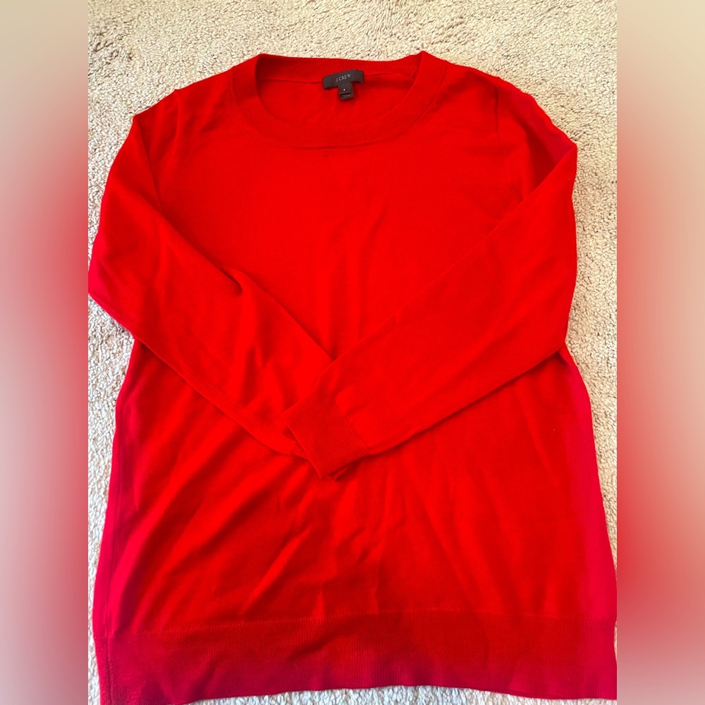 J Crew Red Crew Neck Sweater size small - perfect for the holidays!